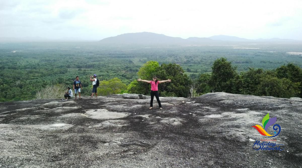 belitung destination Batu Baginda