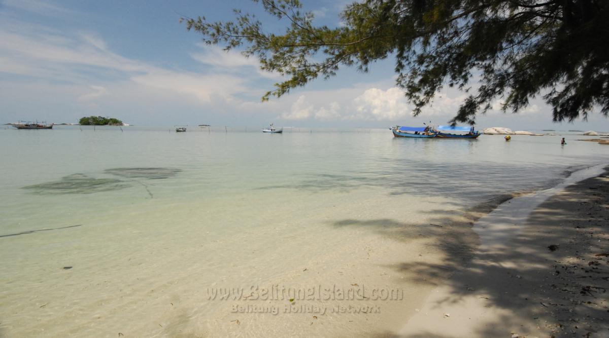 belitung destination Pantai Punai