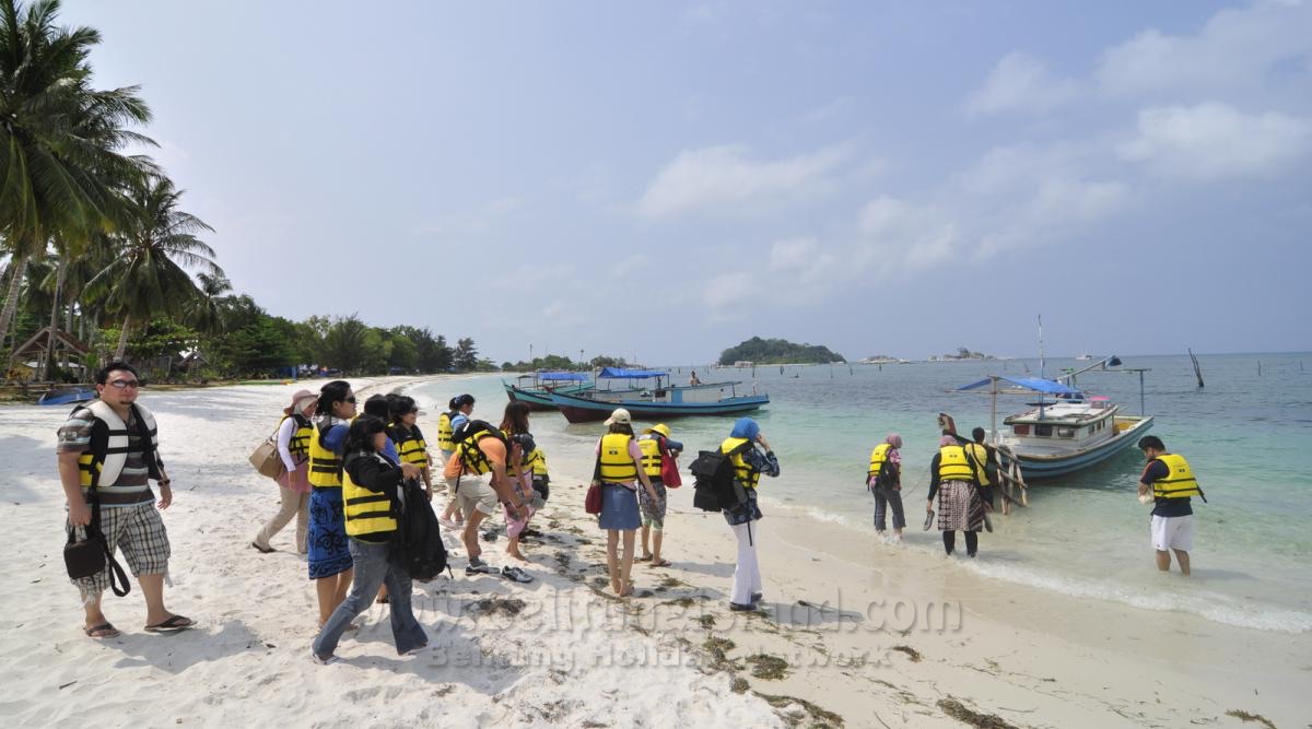 Jadwal Hari #1 - Destinasi Tanjung Kelayang|Cape Kelayang|丹戎·克拉扬|تانجونج كيلايانغ
