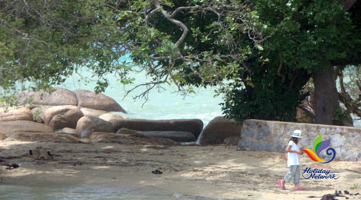 belitung destination Teluk Gembira