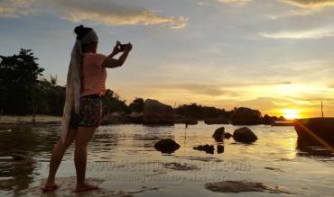 Berburu Sunset di Tanjung Tinggi|Hunting for Sunset at Tanjung Tinggi|在丹戎丁宜寻找日落|البحث عن غروب الشمس في تانجونج تينجي